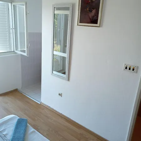 Apartament Robinson Blagica
