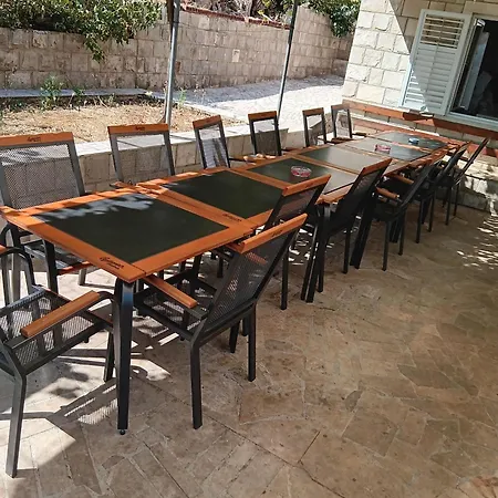 Robinson Blagica Apartament *