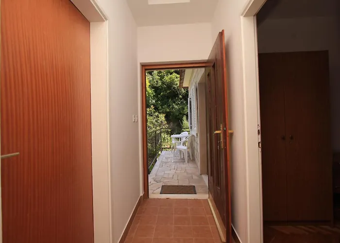 Robinson Blagica شقة