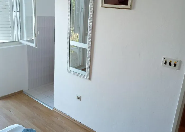 شقة Robinson Blagica